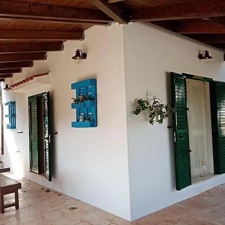 Holiday home Trullo La Glycine